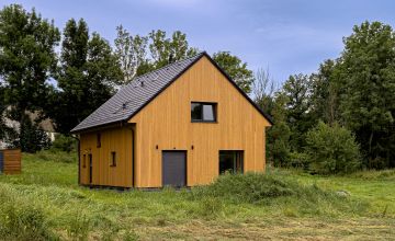 Dřevostavba - nízkoenergetický rodinný dům V Pošumaví, zakázková výroba ALFAHAUS